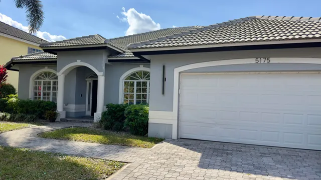 $750,000 | 5175 Northwest 50th Terrace, Coconut Creek, FL 33073