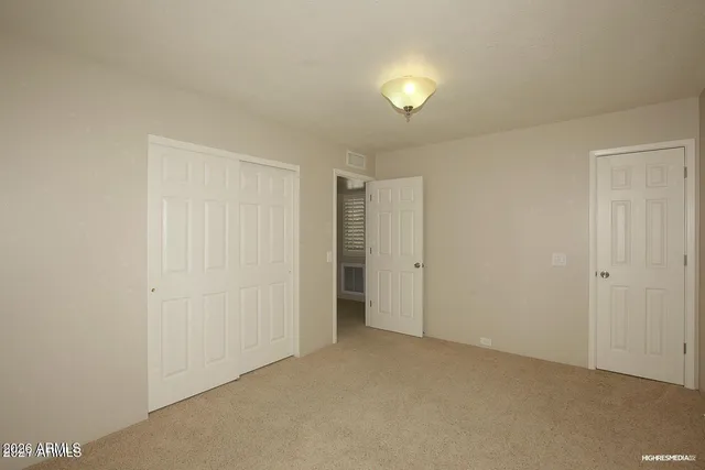 $1,820 | 10420 North 11th Place, Unit 2, Phoenix, AZ 85020