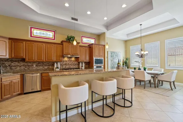 $3,500 | 1535 West Winter Drive, Phoenix, AZ 85021