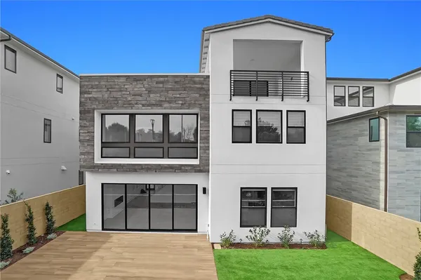 $9,500 | 168 Creation, Irvine, CA 92618