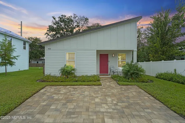 $299,000 | 824 South Rodriquez Street, St. Augustine, FL 32084
