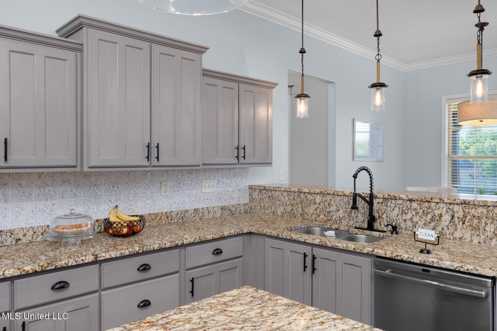 608 Shadow View Drive Hernando, MS 38632 - Photo 15 of 48 15 (11)