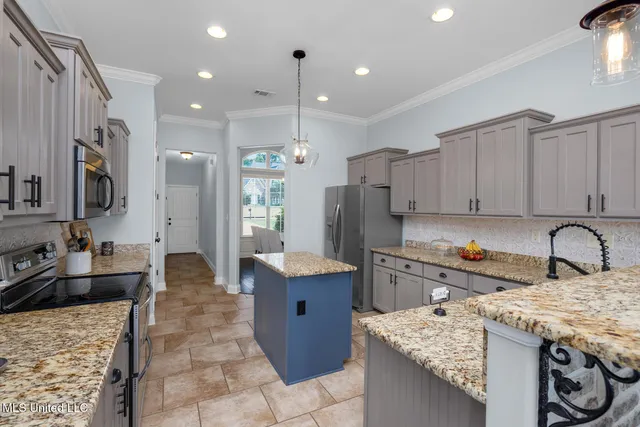 $420,000 | 608 Shadow View Drive, Hernando, MS 38632