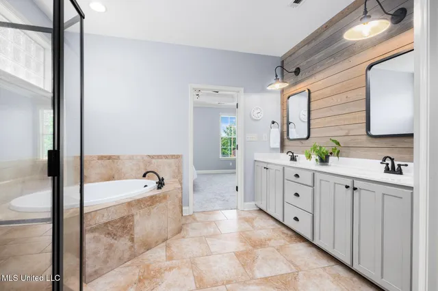 $420,000 | 608 Shadow View Drive, Hernando, MS 38632