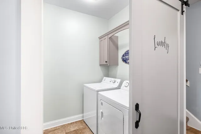 $420,000 | 608 Shadow View Drive, Hernando, MS 38632