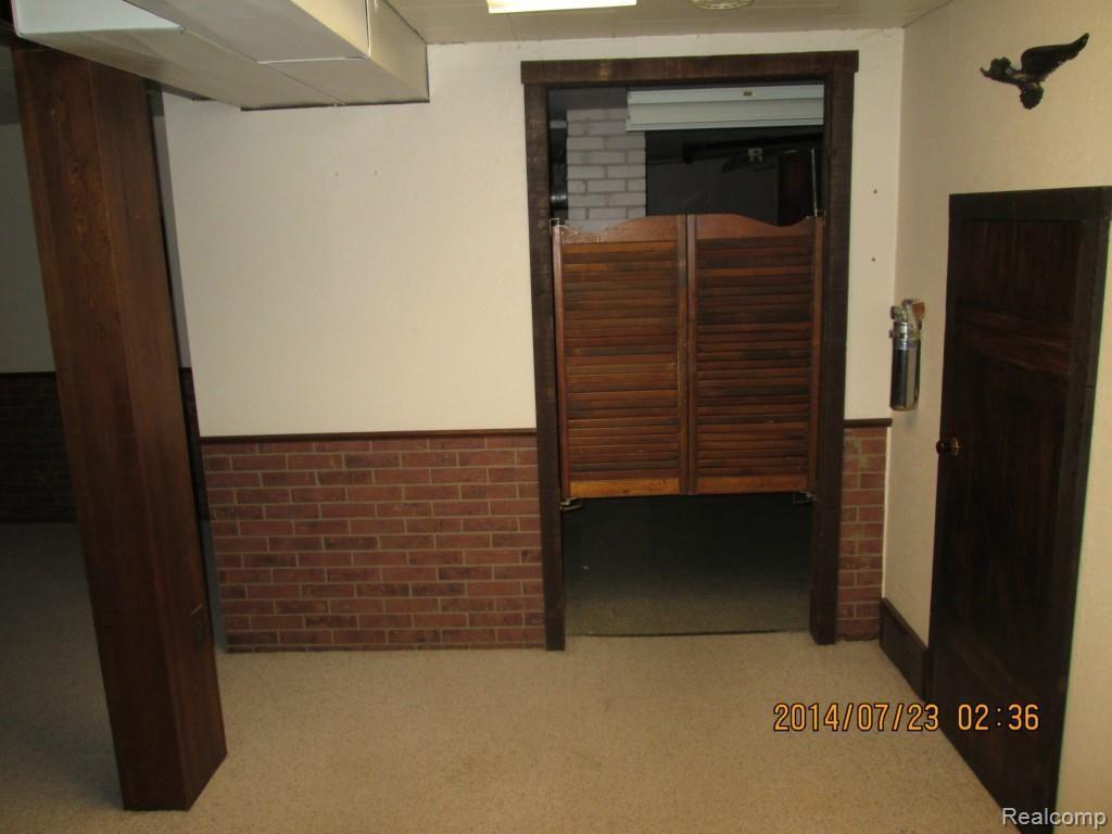 1409 Hampton Road Mount Clemens, MI 48043 - Photo 19 of 22 023.jpg
