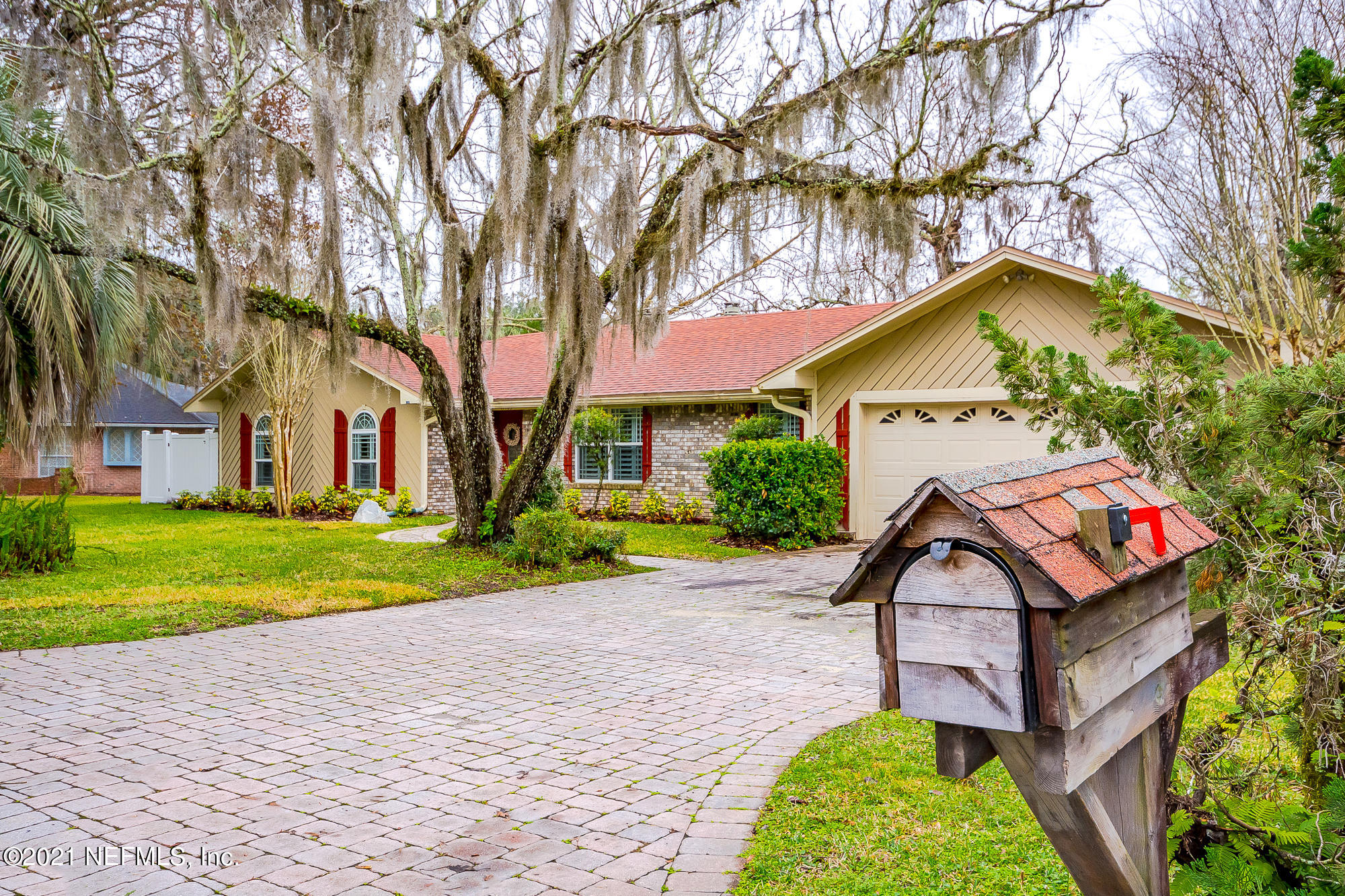11403 Scott Mill Road Jacksonville, FL 32223 - Photo 30 of 31 A2721P-DSC_0747