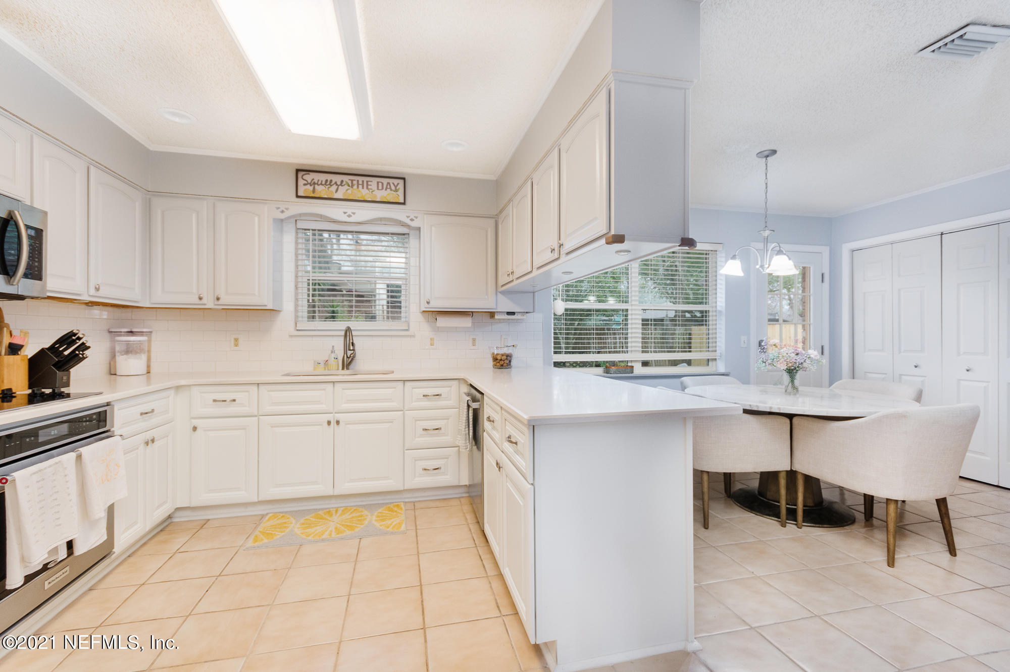 11403 Scott Mill Road Jacksonville, FL 32223 - Photo 5 of 31 A2721P-DSC_0606