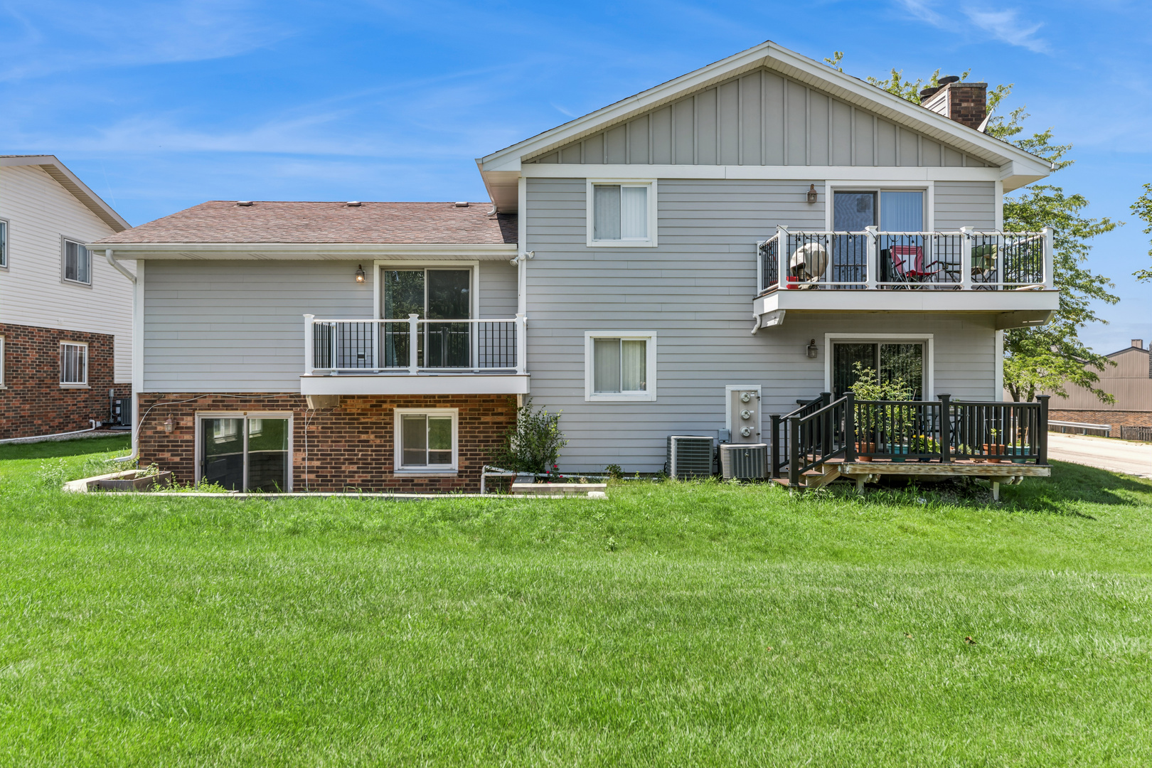 9 Morningside Drive, Unit 9 Roselle, IL 60172 - Photo 4 of 20