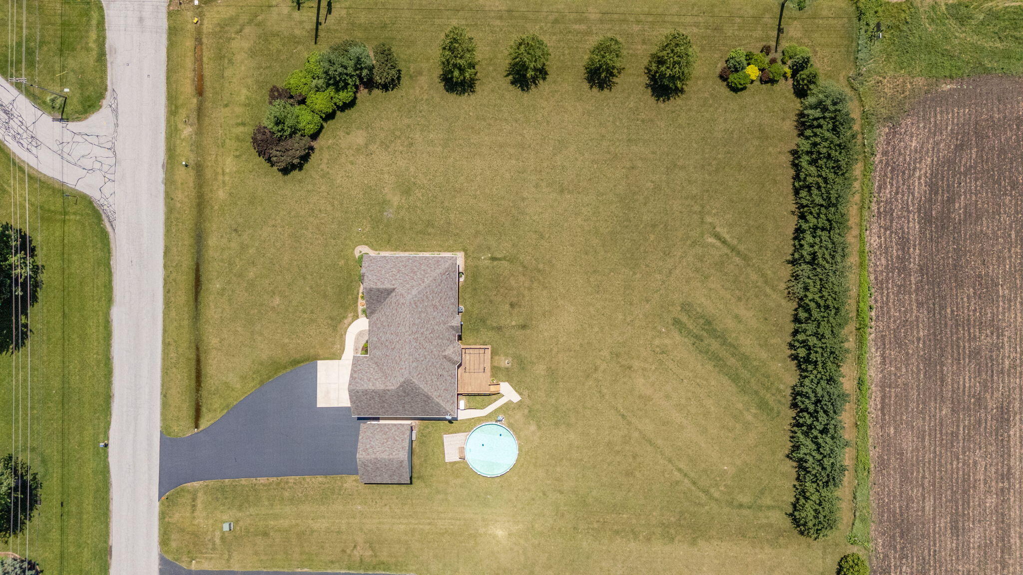 798 South 400 West Hebron, IN 46341 - Photo 5 of 58 2048x1152