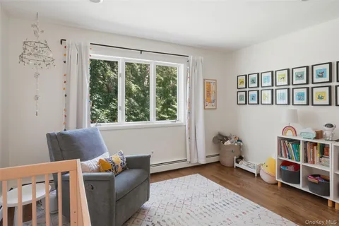 $800,000 | 17 Stoutenburgh Drive, Hyde Park, NY 12538