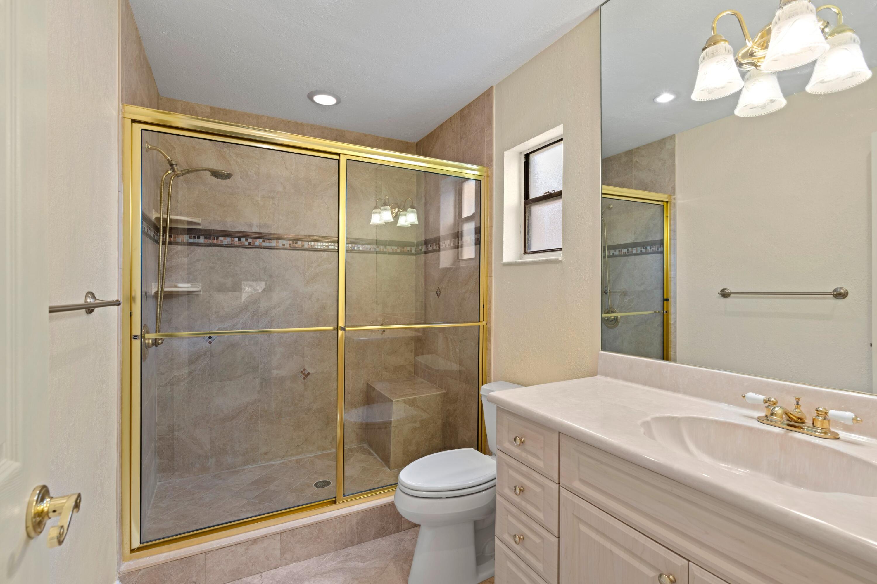 21058 Madria Circle Boca Raton, FL 33433 - Photo 12 of 26 Master Bathroom