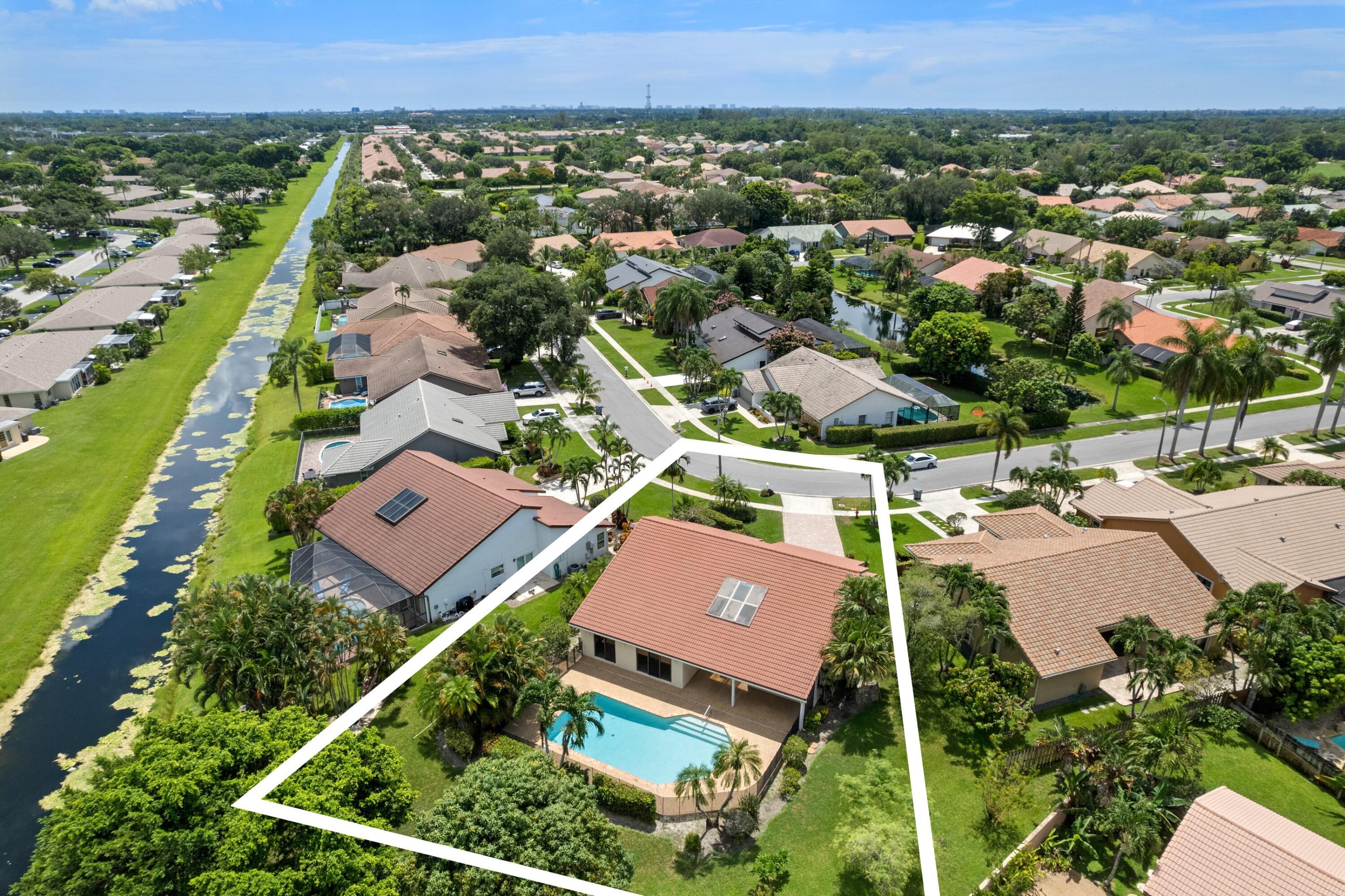 21058 Madria Circle Boca Raton, FL 33433 - Photo 6 of 26 Huge Backyard Lot