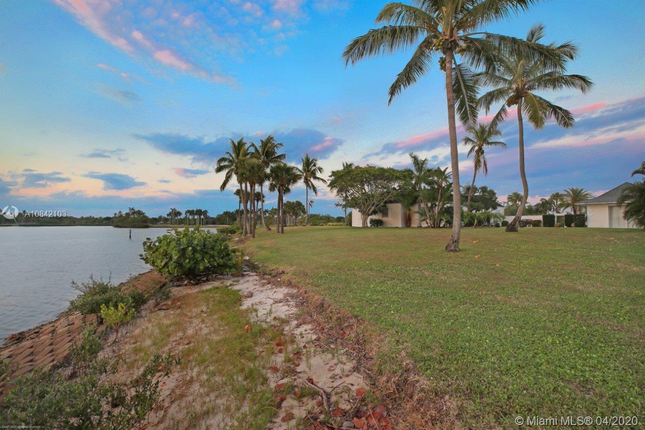 40 Riverview Road Hobe Sound, FL 33455 - Photo 13 of 14 Gallery Image 13