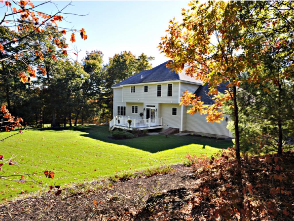 50 Stonepost Road Pelham, NH 03076 - Photo 5 of 36