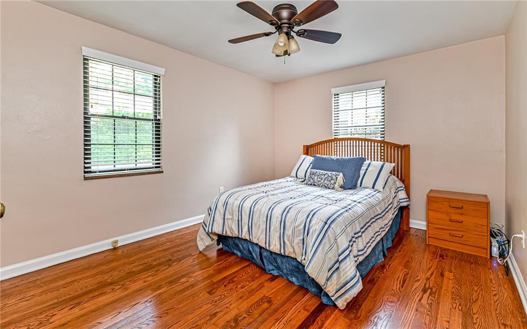 421 Old Farm Road Pittsburgh, PA 15228 - Photo 8 of 18
