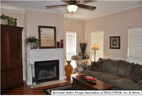 15155 Point Chenier Avenue Baton Rouge, LA 70817 - Photo 2 of 15 Gallery Image 2