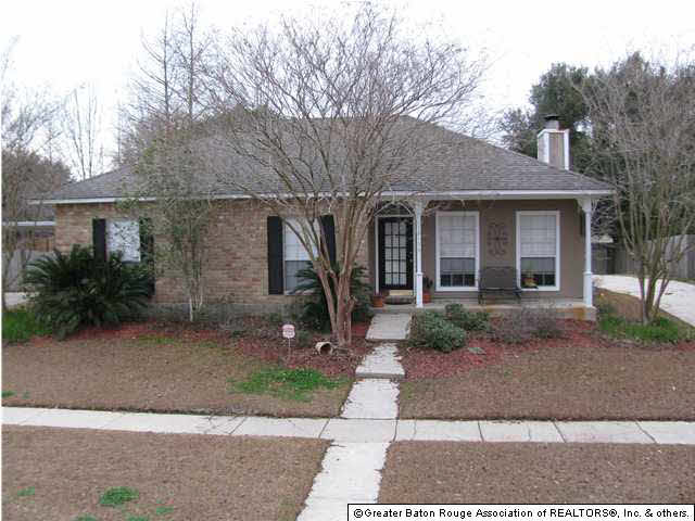 15155 Point Chenier Avenue Baton Rouge, LA 70817 - Photo 7 of 15 Gallery Image 7