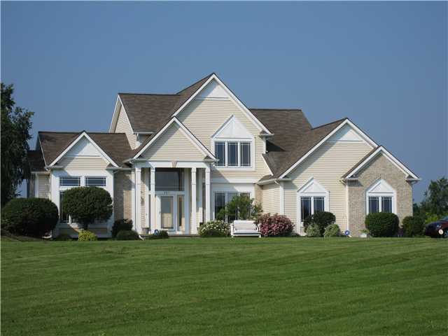 305 Moul Road Parma, NY 14468 - Photo 1 of 1 Exterior Front