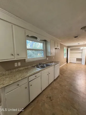 $94,900 | 945 Valencia Street, Jackson, MS 39204