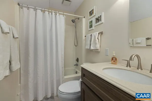 $269,000 | 731 Laurelwood, Roseland, VA 22967