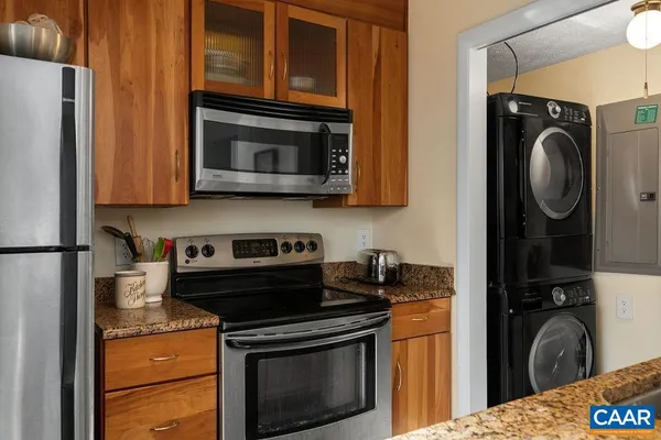 $269,000 | 731 Laurelwood, Roseland, VA 22967