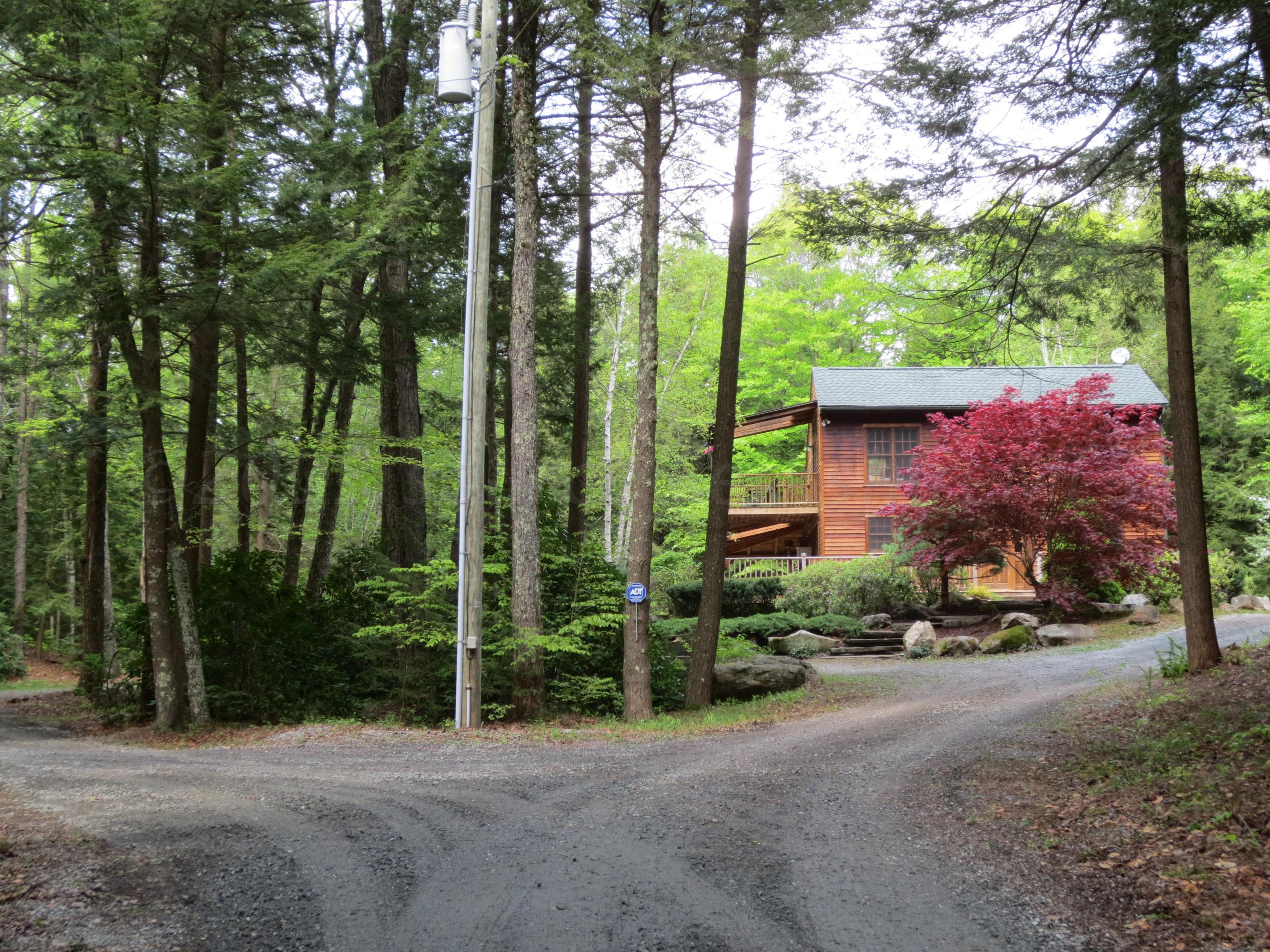 1652 Colebrook River Road Tolland, MA 01034 - Photo 21 of 41 Exterior Approach