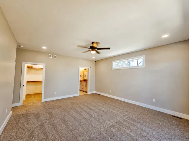 $419,900 | 233 Auseon Court, Hillsdale, MI 49242