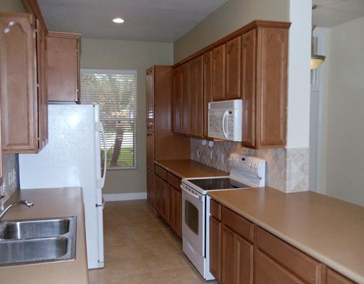 222 Hampton Court Jupiter, FL 33458 - Photo 3 of 10 Additional Photo