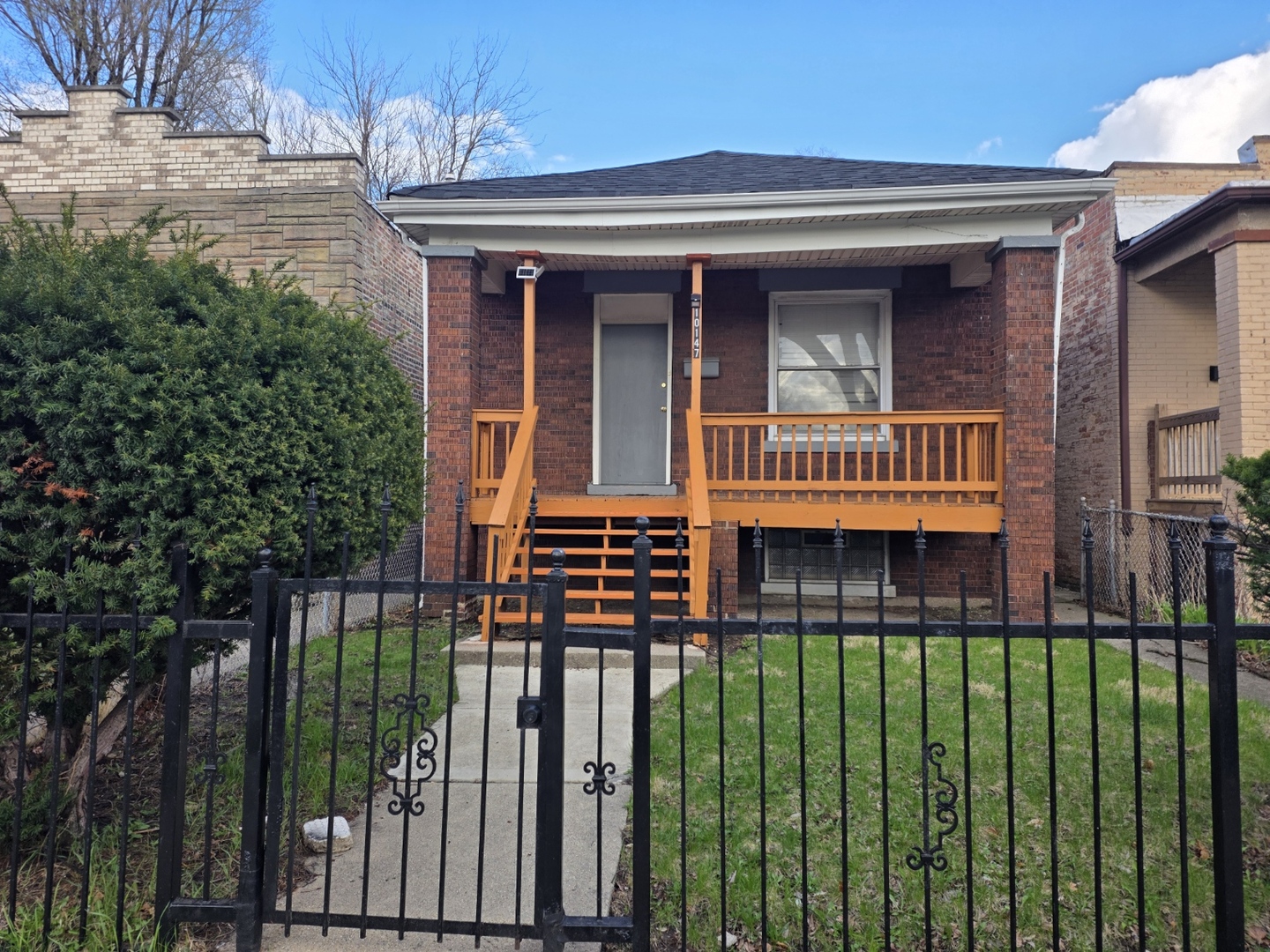 10147 South State Street Chicago, IL 60628 - Photo 1 of 16