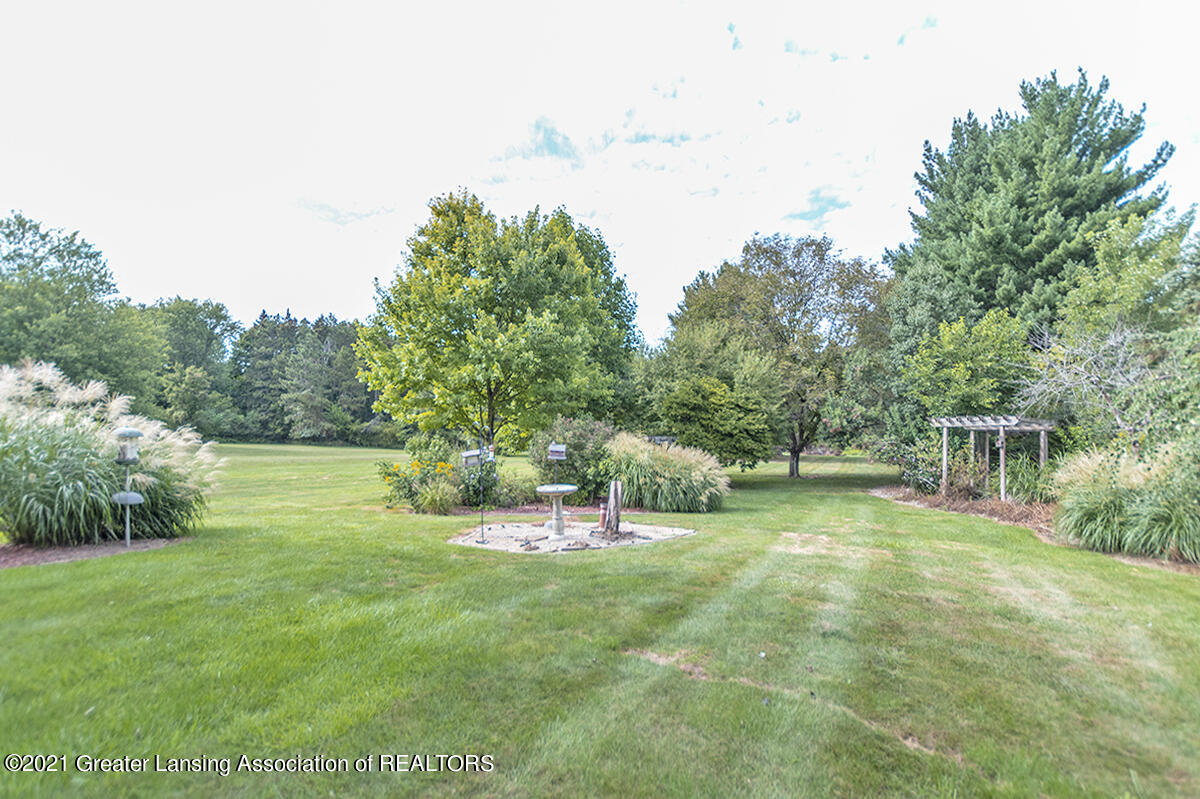 4890 Nichols Road Mason, MI 48854 - Photo 40 of 45 Back yard view