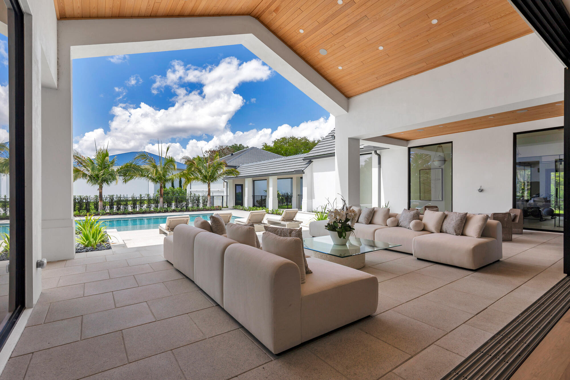 2015 Lockheed Terrace Wellington, FL 33414 - Photo 53 of 81 low-56