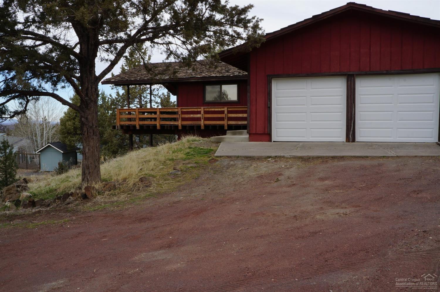 8399 Southwest Shad Road Terrebonne, OR 97760 - Photo 1 of 6 Primary Photo