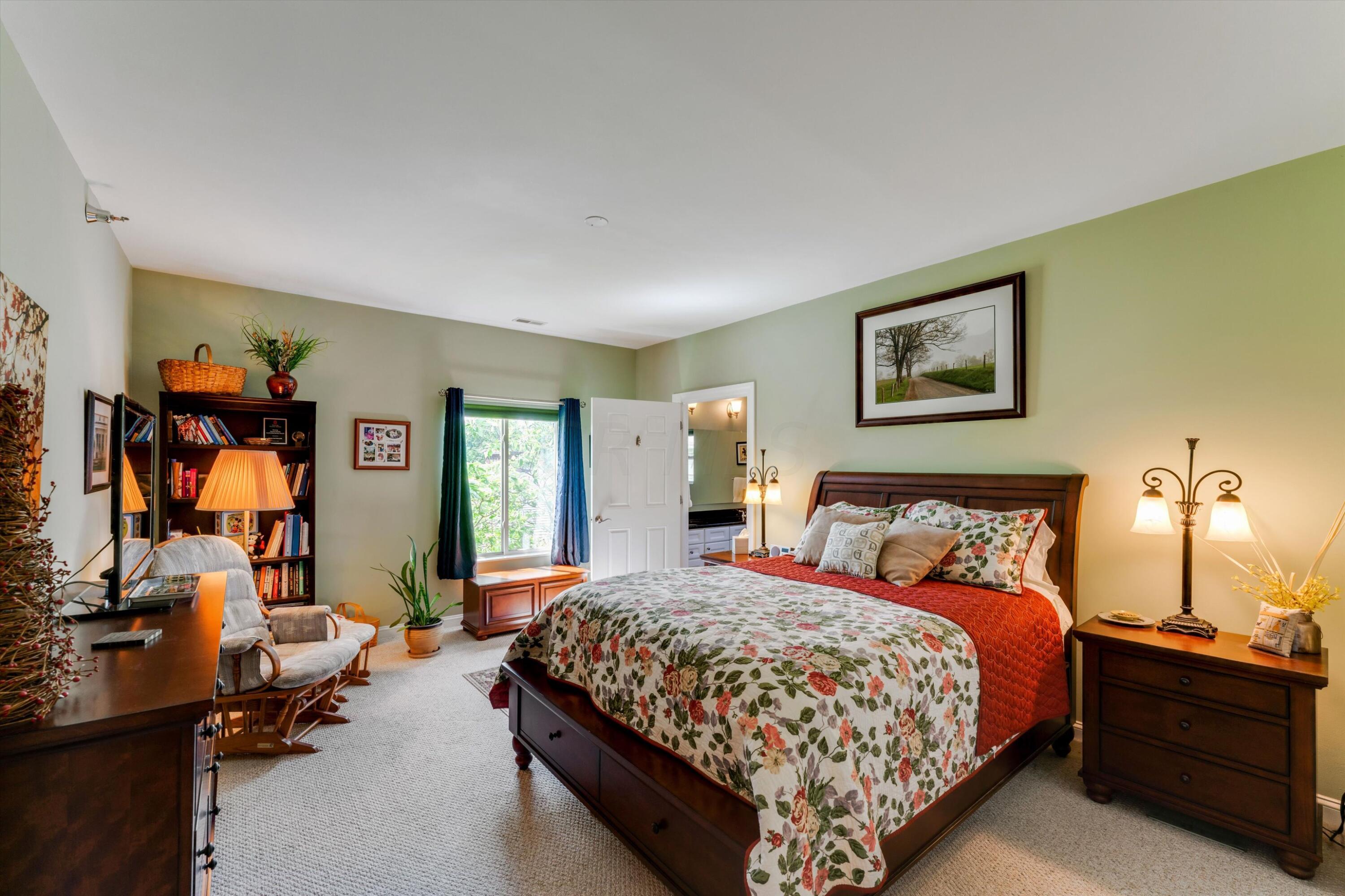 1788 Ridgecliff Road Columbus, OH 43221 - Photo 34 of 44 27-dsc09636-dsc09638