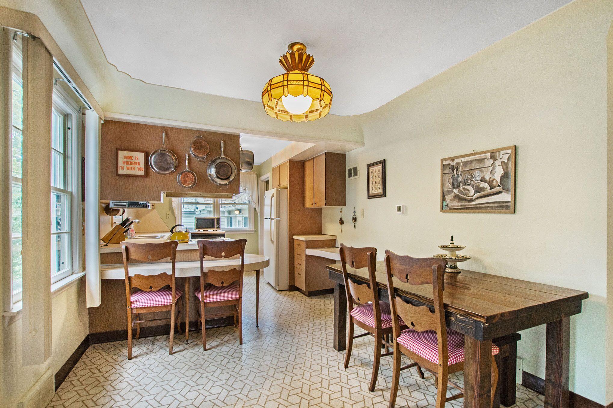 1091 Vick Road Norton Shores, MI 49441 - Photo 11 of 21 Vick 5