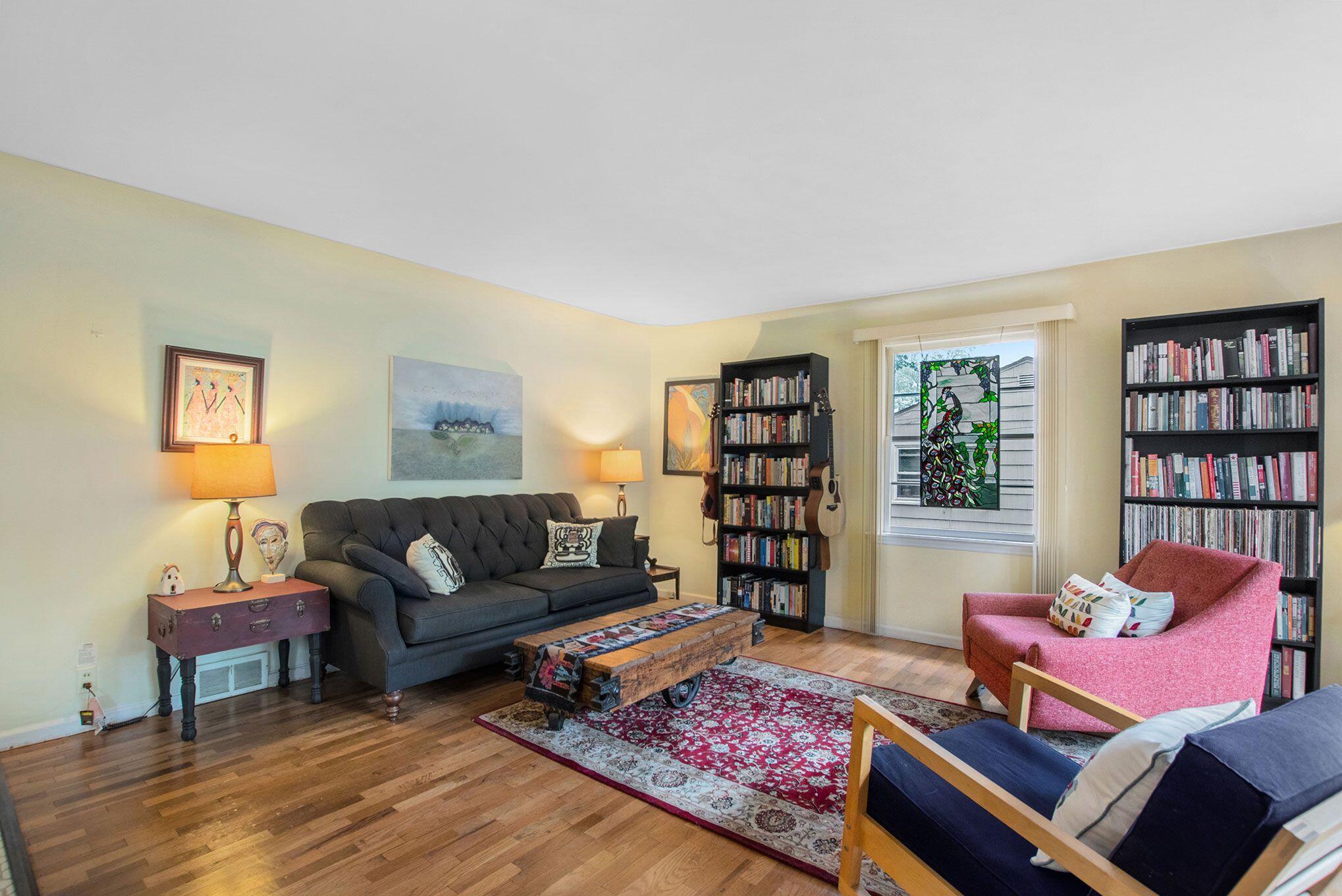 1091 Vick Road Norton Shores, MI 49441 - Photo 8 of 21 Vick 2