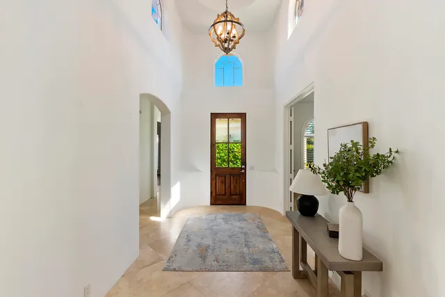 a view of livingroom with furniture and wooden floor