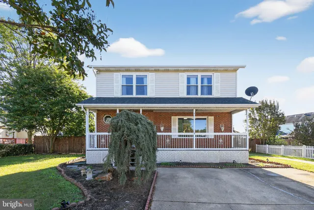 $2,800 | 22040 Caravel Court, Great Mills, MD 20634