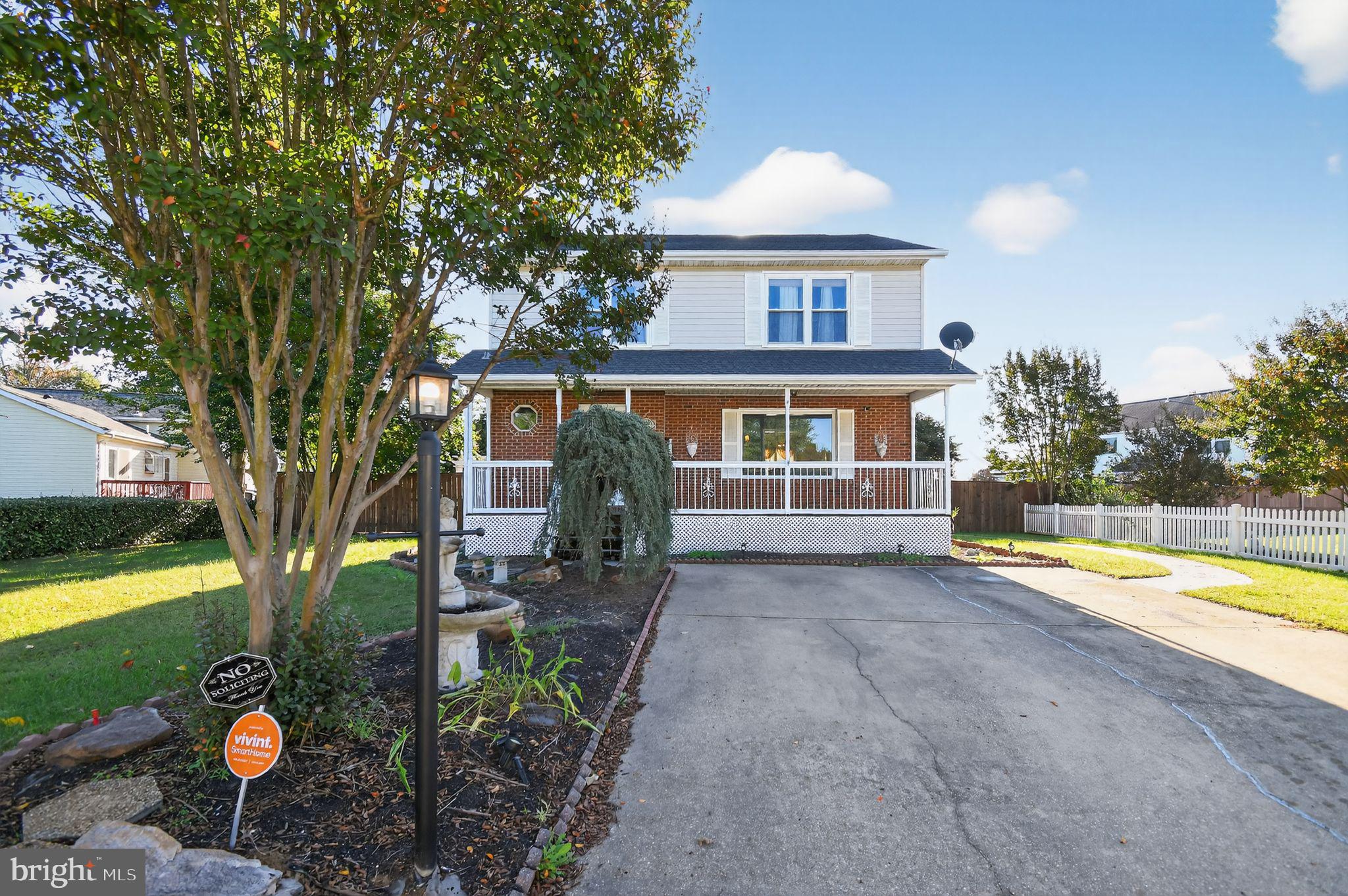 22040 Caravel Court Great Mills, MD 20634 - Photo 6 of 32 a view of a house with backyard and sitting area