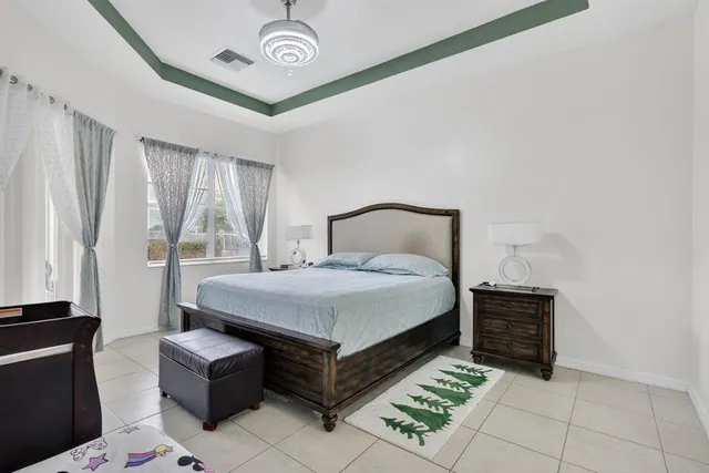 $459,000 | 544 Southwest Lake Manatee Way, Port St. Lucie, FL 34986