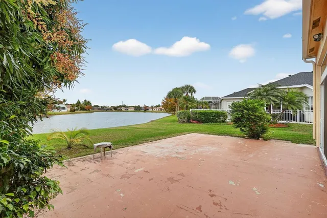 $459,000 | 544 Southwest Lake Manatee Way, Port St. Lucie, FL 34986