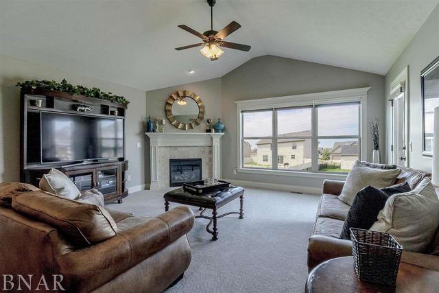 2702 Shepard Road Normal, IL 61761 - Photo 6 of 27
