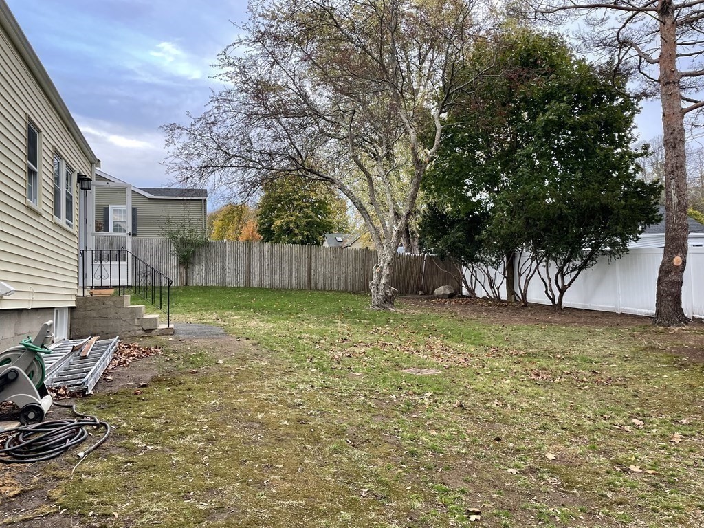 24 Stafford Road Danvers, MA 01923 - Photo 4 of 14 Gallery Image 4