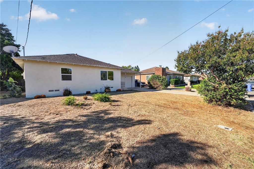 219 West Victoria Street Rialto, CA 92376 - Photo 37 of 43 Gallery Image 37