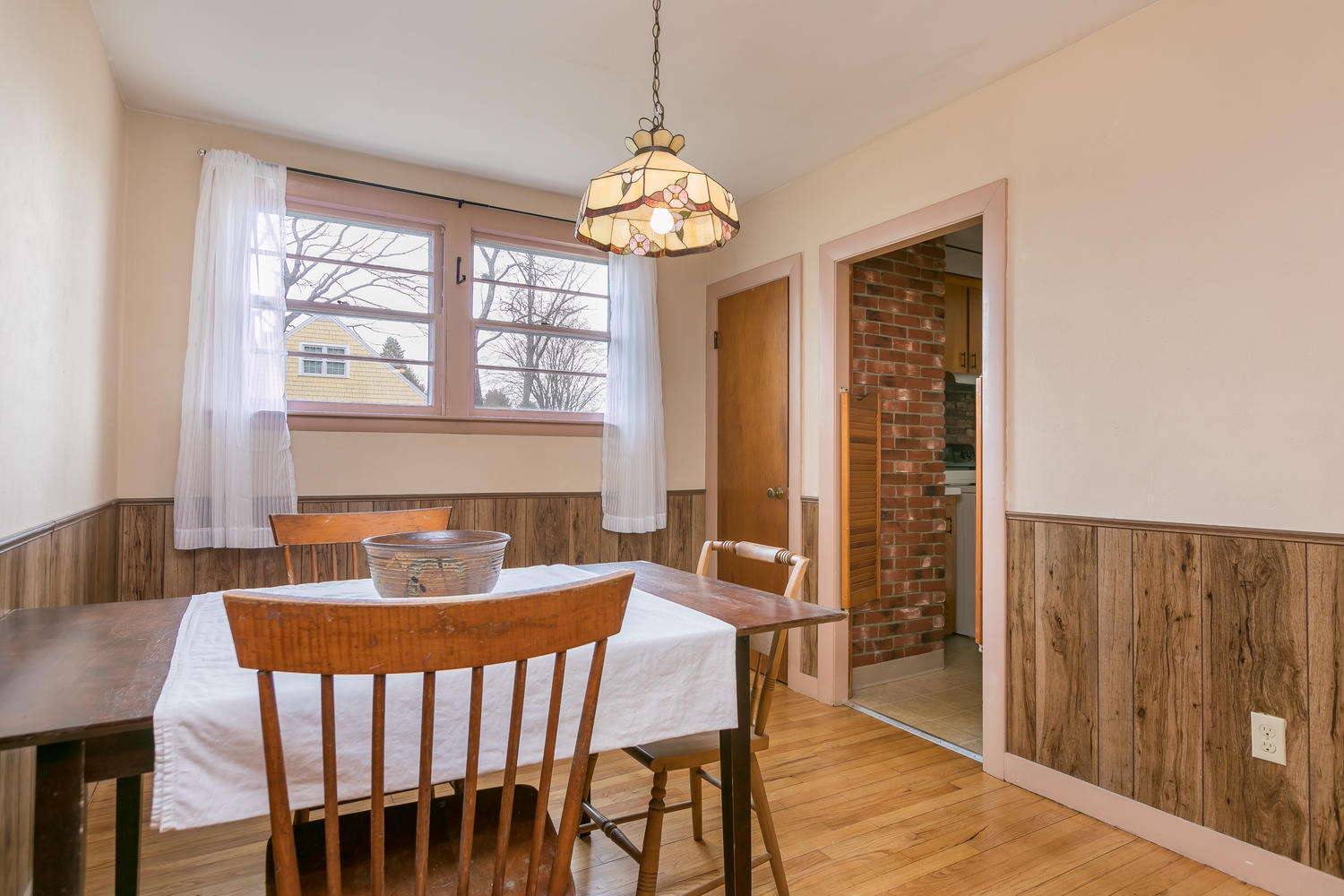 18 Robinson Road Scarborough, ME 04074 - Photo 18 of 34 Dining Room