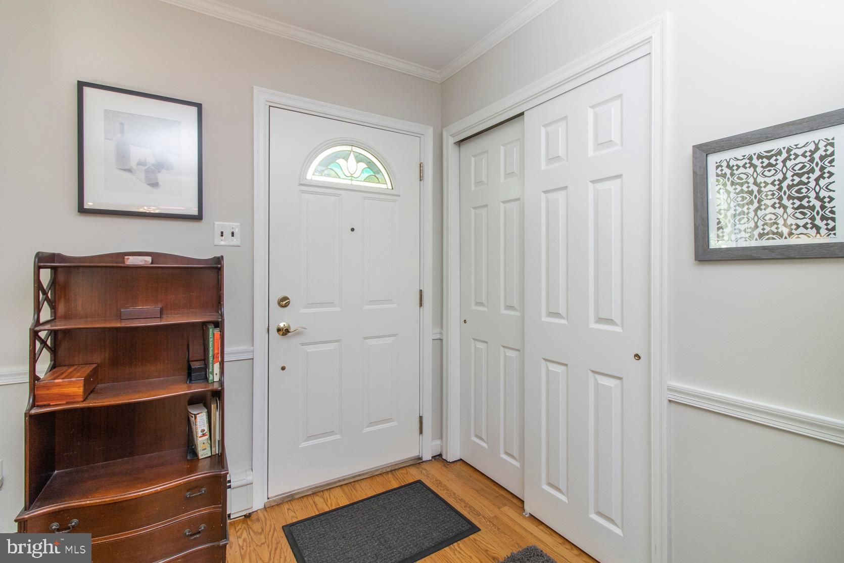 412 Howard Road Gladwyne, PA 19035 - Photo 3 of 34 Foyer