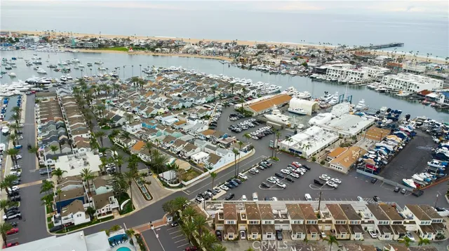 $1,680,000 | 58 Beach Newport Beach, Newport Beach, CA 92663