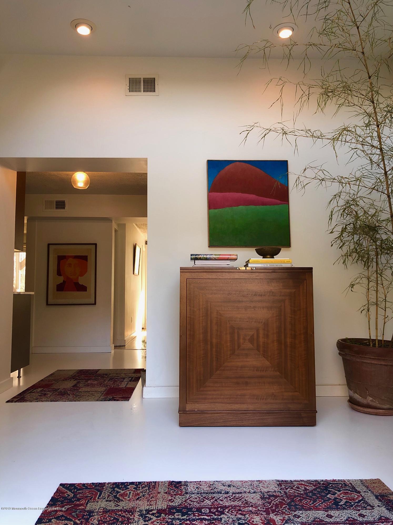 35 Pine Drive Roosevelt, NJ 08555 - Photo 12 of 32 Foyer 3