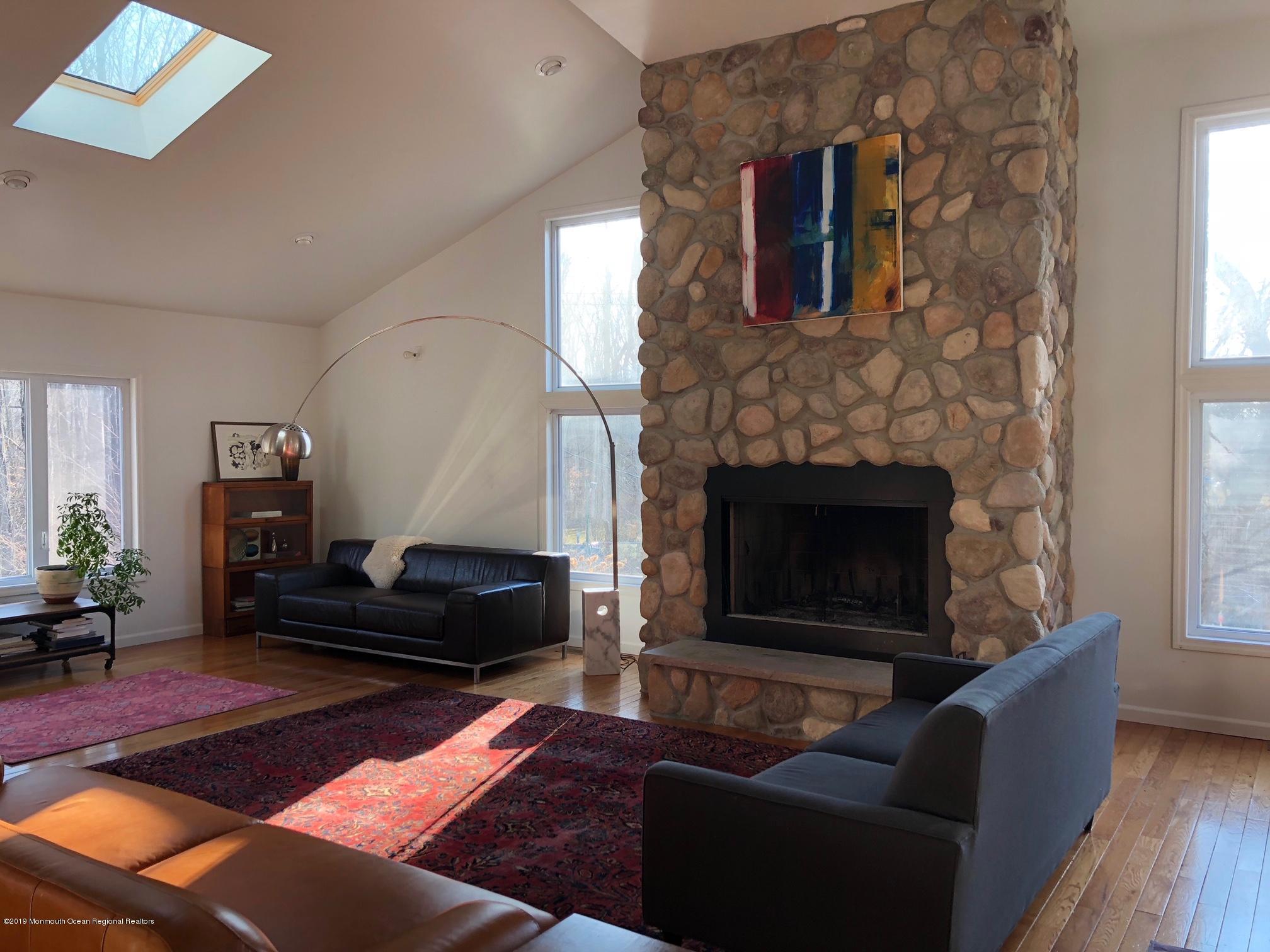 35 Pine Drive Roosevelt, NJ 08555 - Photo 18 of 32 Great Room 3