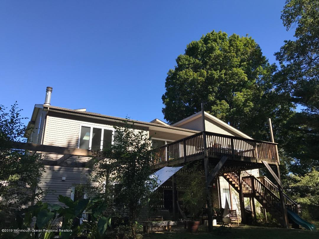 35 Pine Drive Roosevelt, NJ 08555 - Photo 3 of 32 Pine Drive Back of House